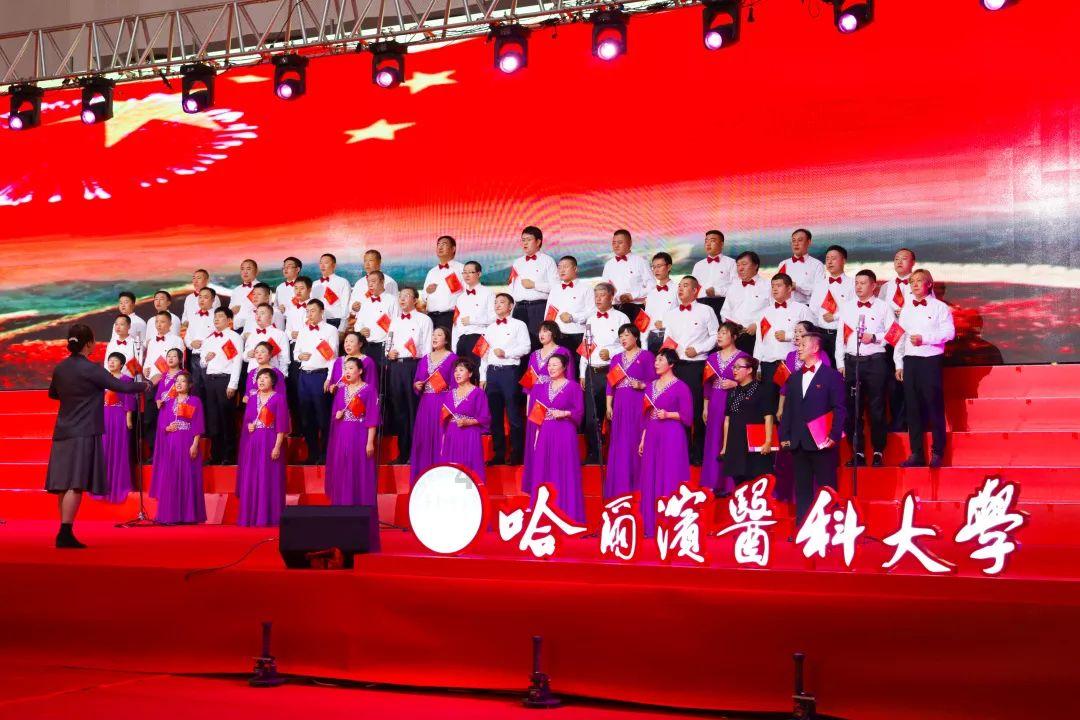 广西东兴市实验学校什么时候开学？